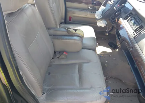 2008 Mercury Grand Marquis Gs z USA, uszkodzony, nr VIN 2MEFM74V18X618601